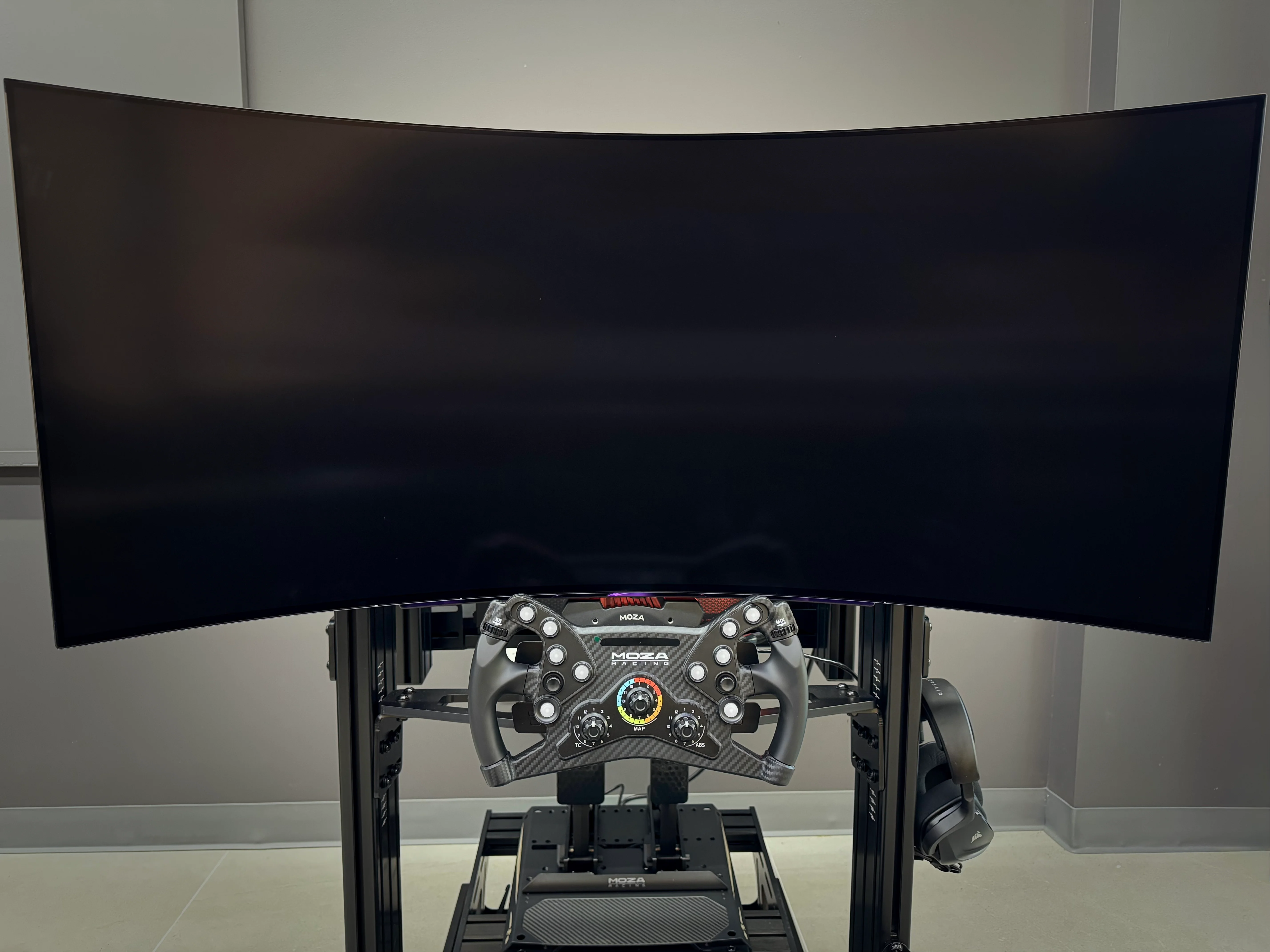 Focus Factory Team – Grid Series Turnkey Sim Racing System - Image 4