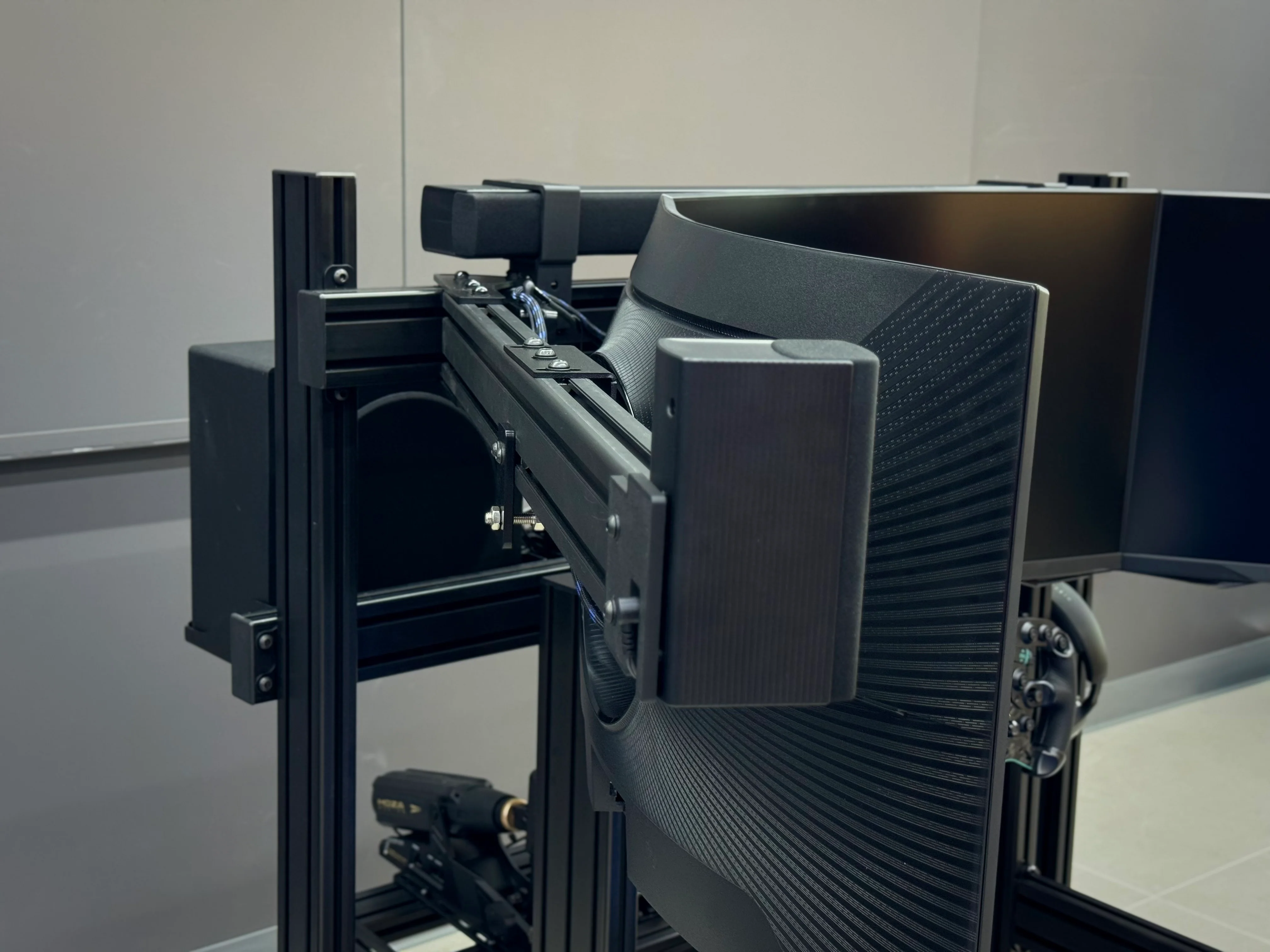 Focus Factory Team – Precision Series Turnkey Sim Racing System - Image 5